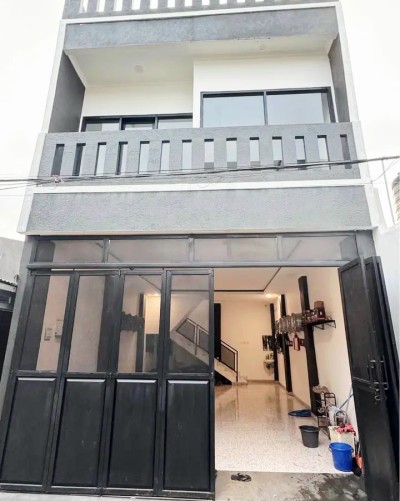 Rumah 3 lantai di Jati murni Pondok Gede Bekasi , dekat Tol Jatiwarna